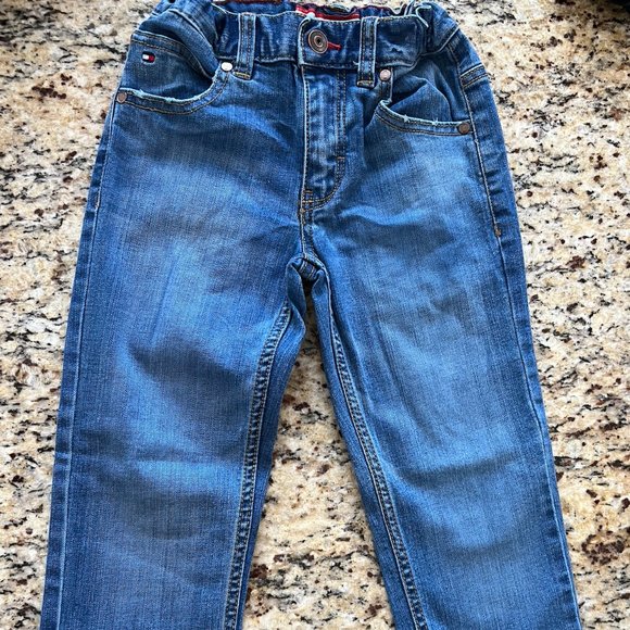 Tommy Hilfiger Boy size 6 Jeans - Picture 1 of 3